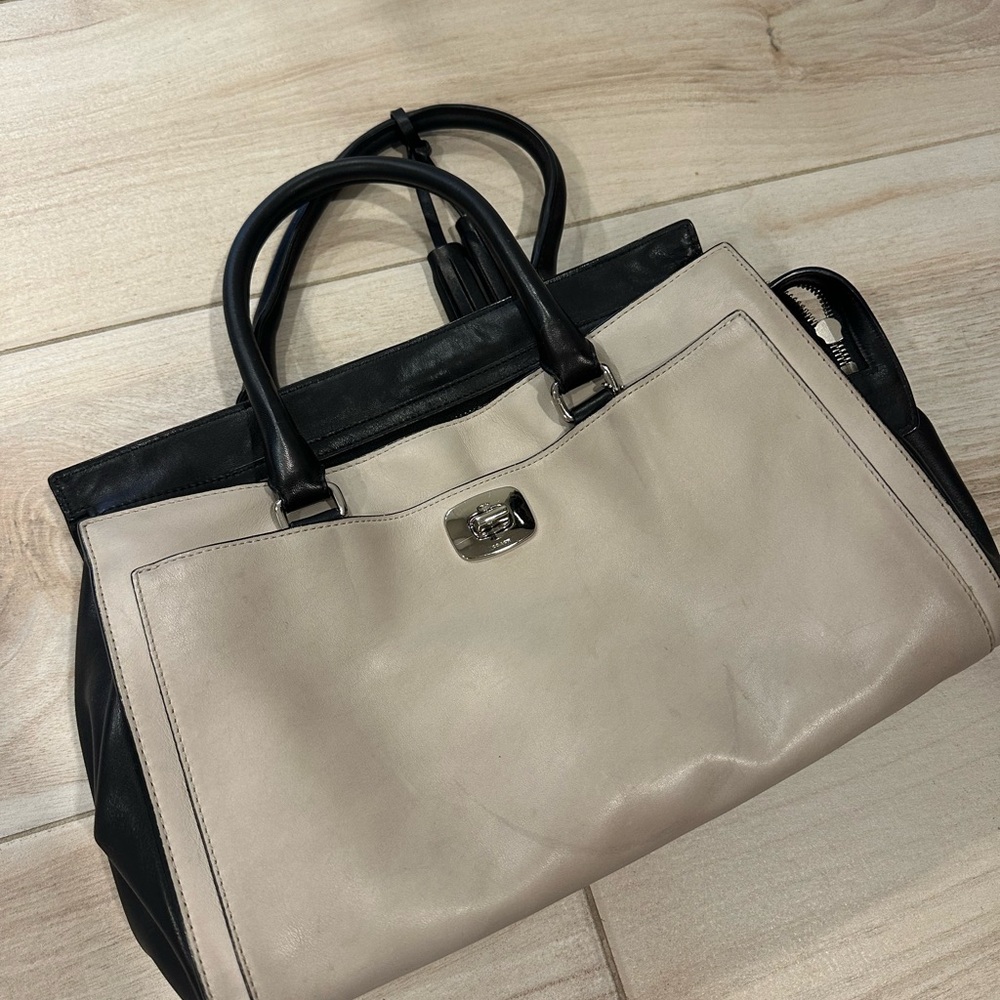 Coach Black and Cream Women's Handbag